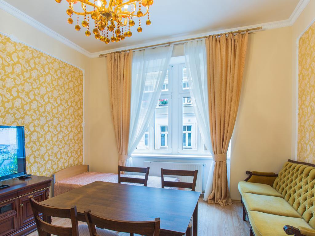 Lyra Apartments Karlovy Vary Rom bilde